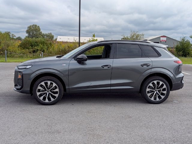 New 2026 Audi Q3 quattro 2.0T AWD/4WD image 3