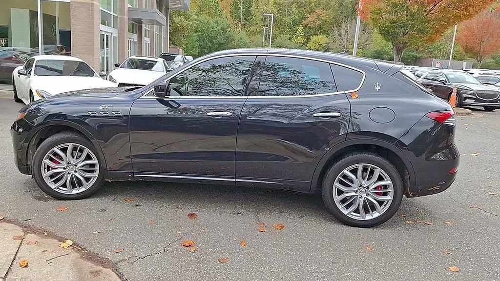 Certified 2022 Maserati Levante GT image 5