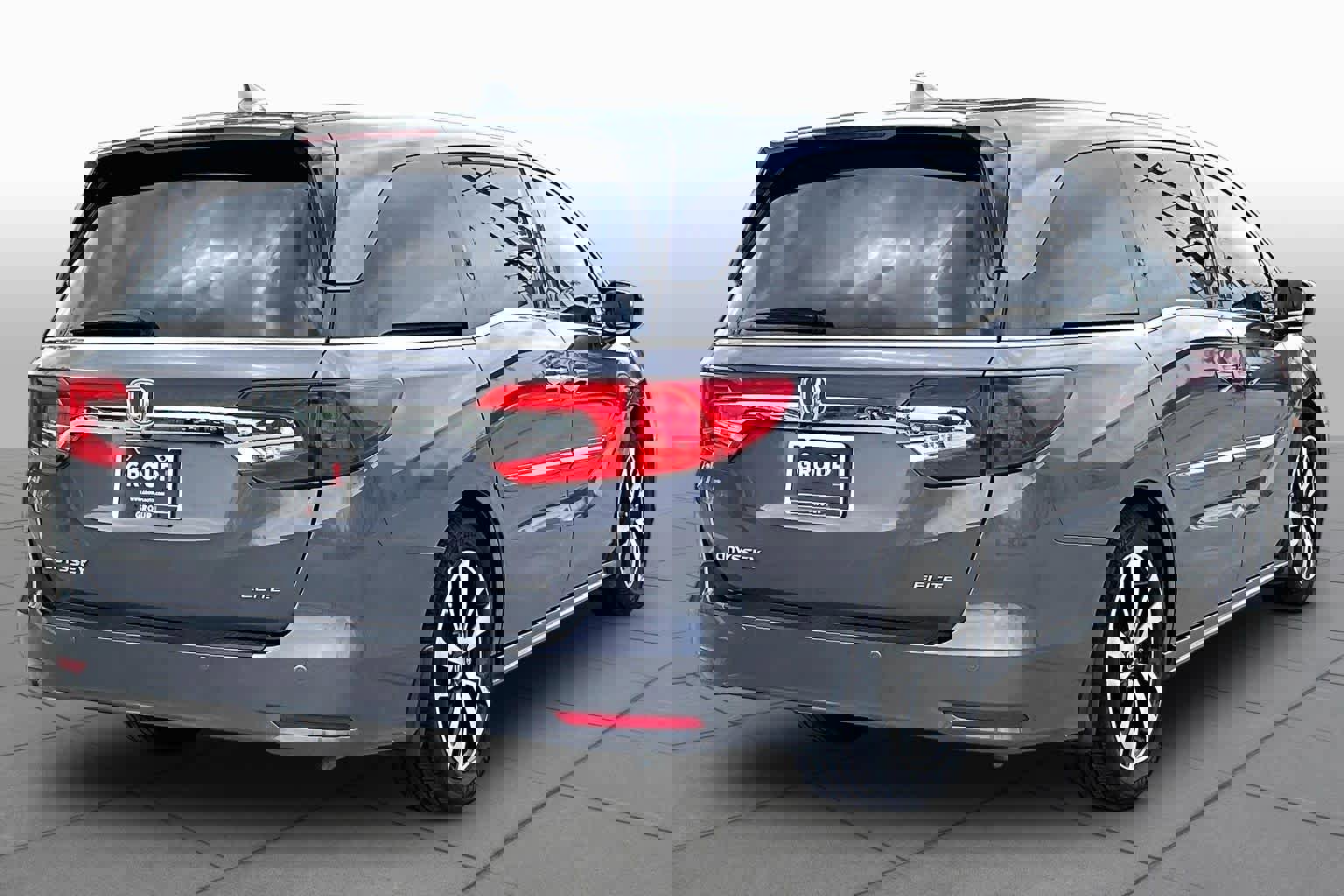 Used 2019 Honda Odyssey Elite image 13