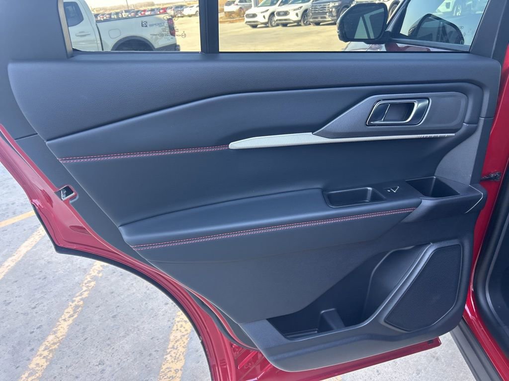 New 2026 Ford Explorer ST-Line image 19