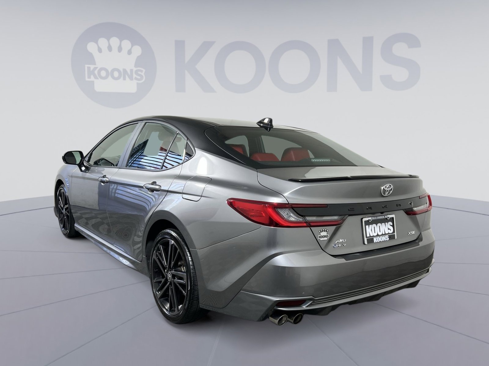 Used 2025 Toyota Camry XSE image 4