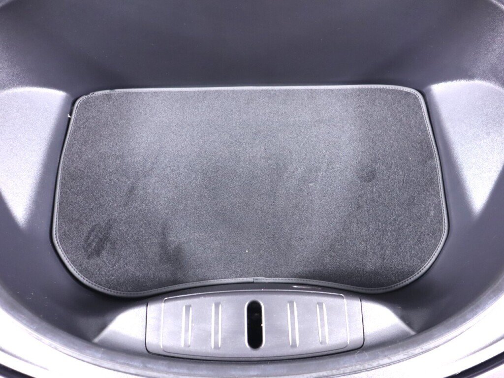 Used 2018 Tesla Model 3 Long Range RWD image 37
