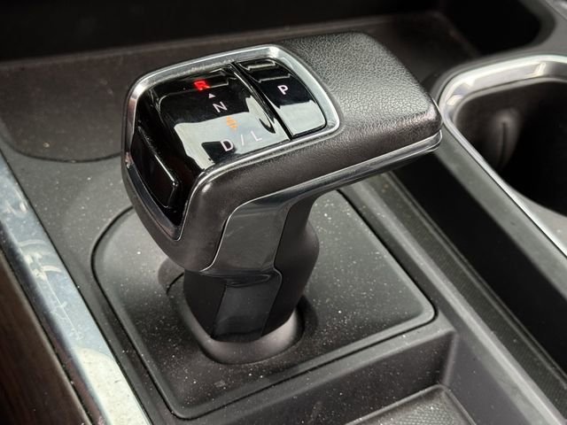 Used 2022 GMC Sierra 1500 SLT w/ SLT Convenience Package RWD image 19