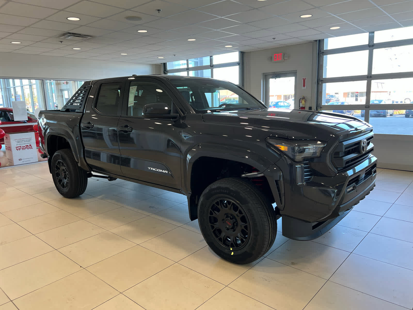 New 2025 Toyota Tacoma SR5