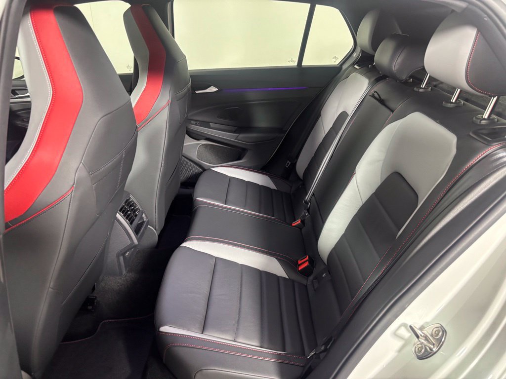 New 2026 Volkswagen GTI SE FWD image 10