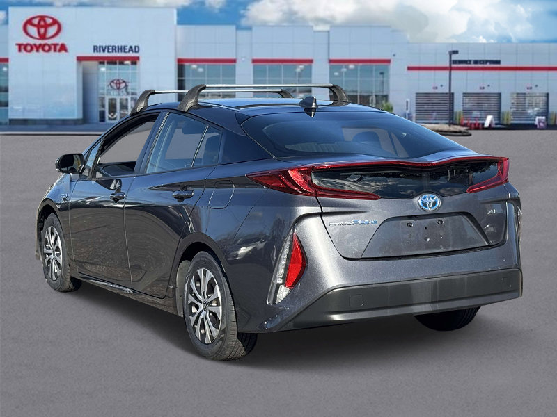 Certified 2022 Toyota Prius Prime XLE image 4