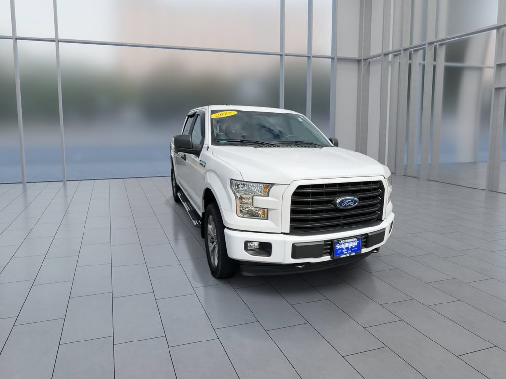 Used 2017 Ford F150 XL w/ Equipment Group 101A Mid AWD/4WD image 3