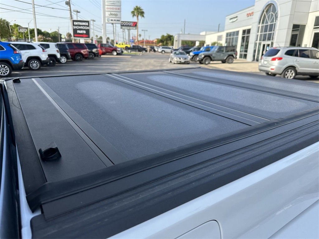 New 2023 Jeep Gladiator Sport image 17