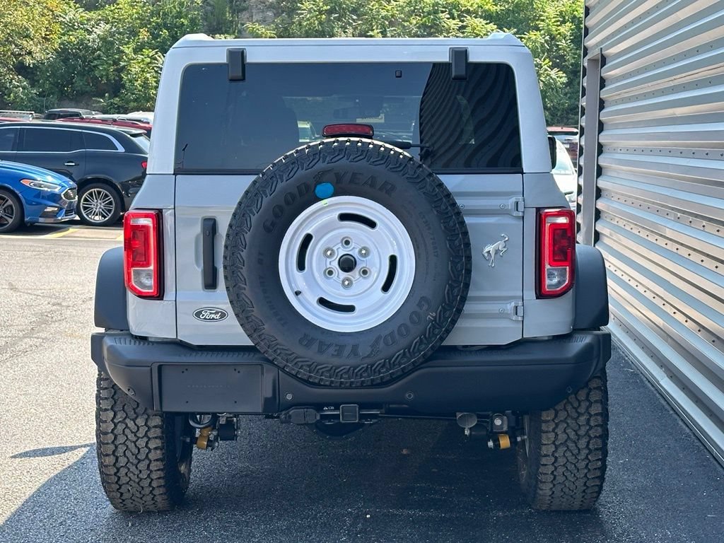 New 2026 Ford Bronco Heritage Edition AWD/4WD image 5