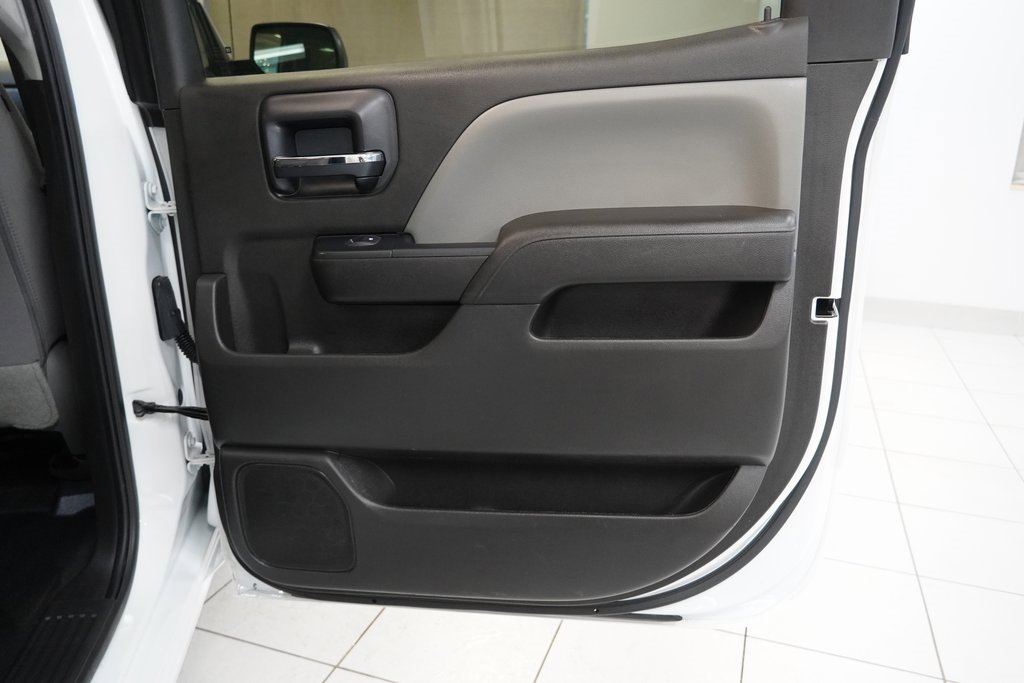 Used 2018 GMC Sierra 1500 4x4 Crew Cab w/ Sierra Convenience Package image 26