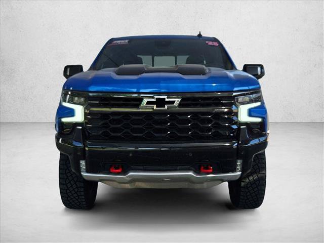 Used 2025 Chevrolet Silverado 1500 ZR2 w/ Technology Package AWD/4WD image 2