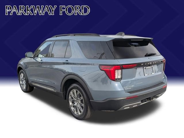 Used 2025 Ford Explorer Active w/ Active Comfort Package image 7