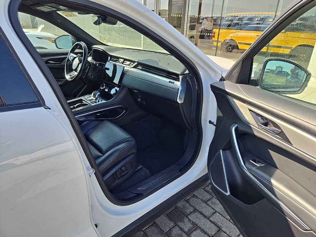 Used 2024 Jaguar F-PACE R-Dynamic S image 20