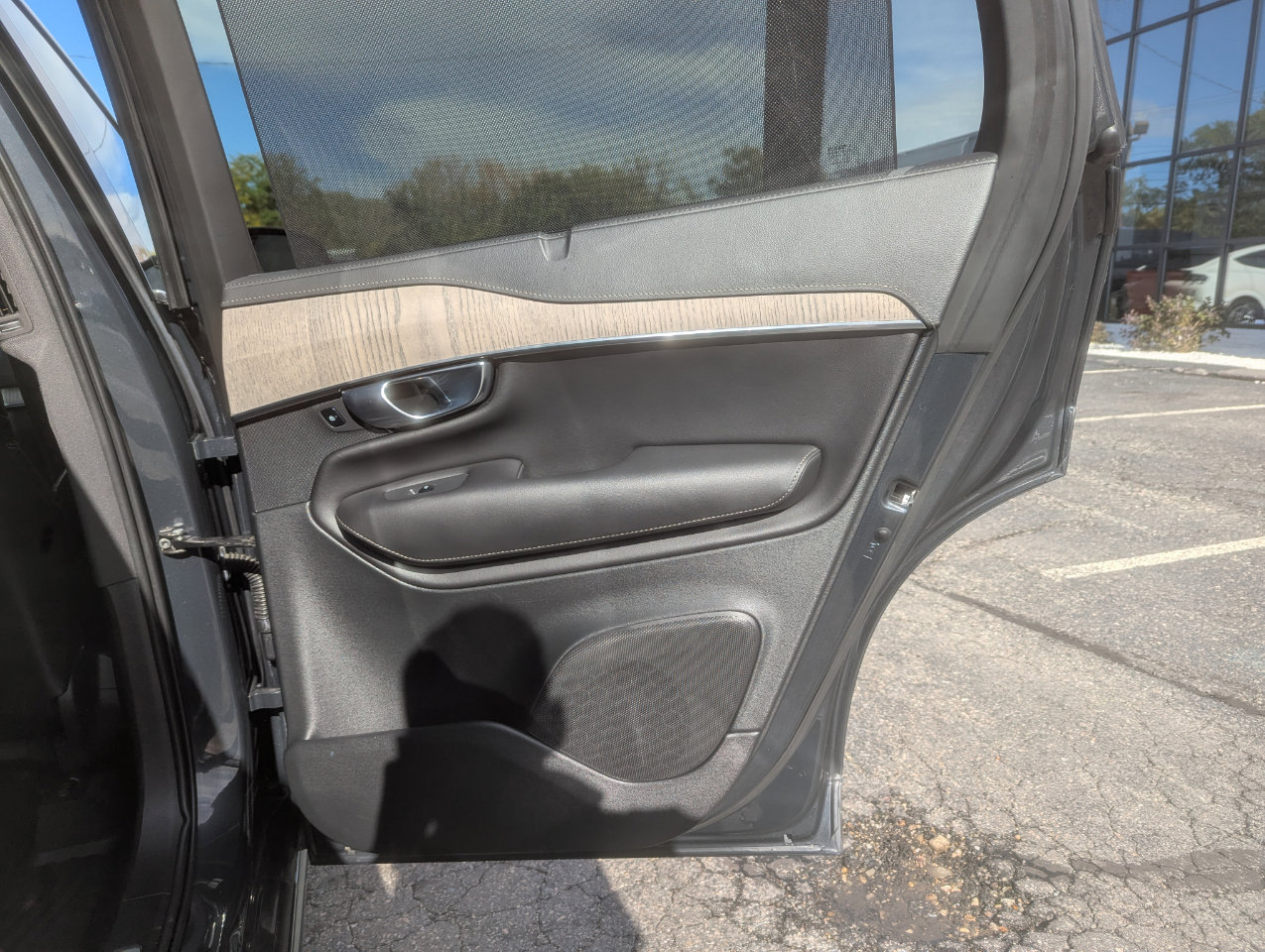 Used 2021 Volvo XC90 T6 Inscription w/ Protection Package image 36