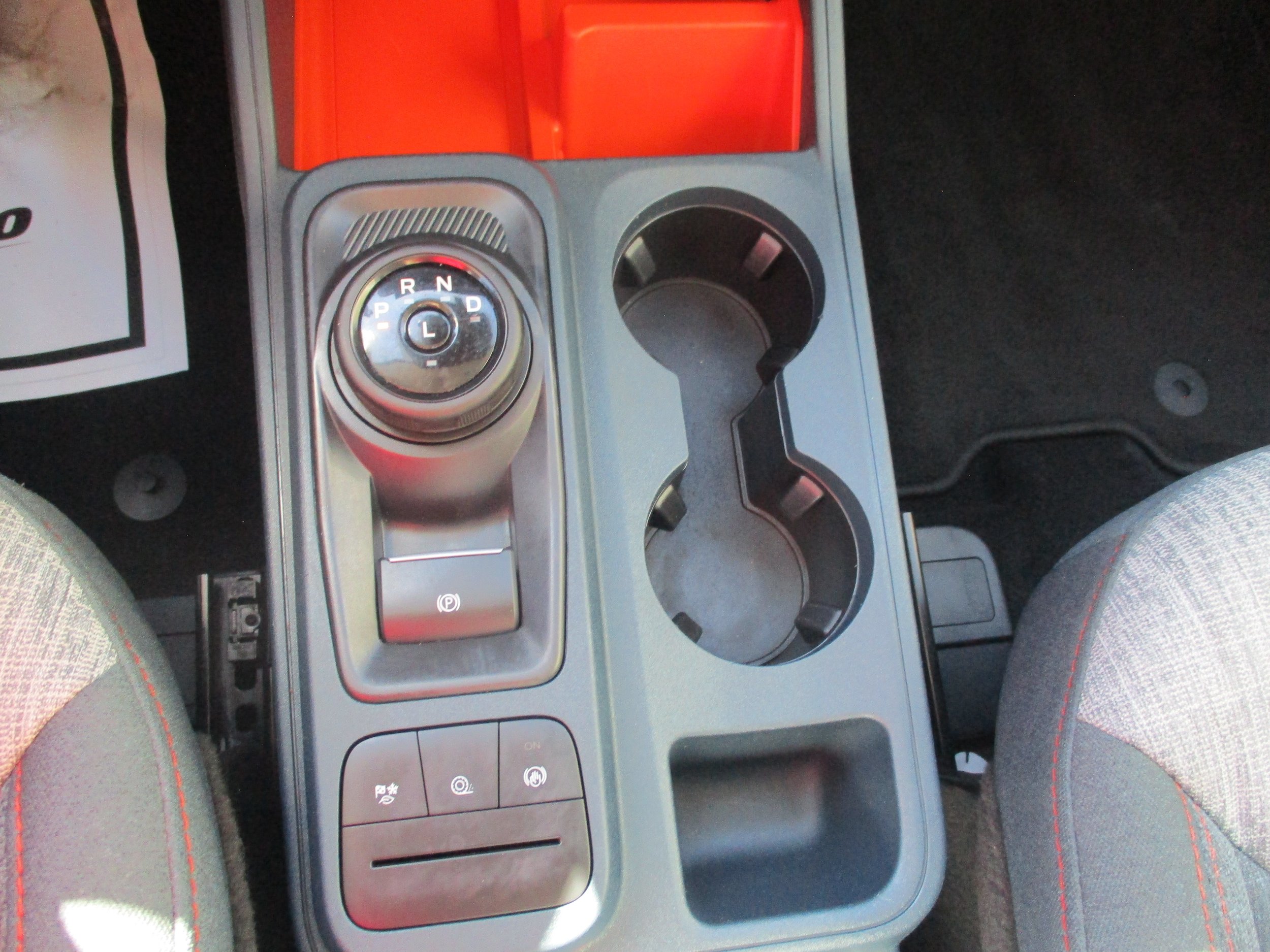 Used 2023 Ford Maverick XLT FWD image 11