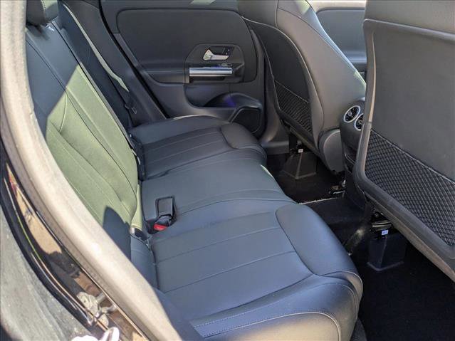 Used 2022 Mercedes-Benz GLA 250 4MATIC image 21