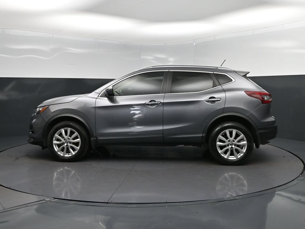 Used 2022 Nissan Rogue Sport SV FWD image 4