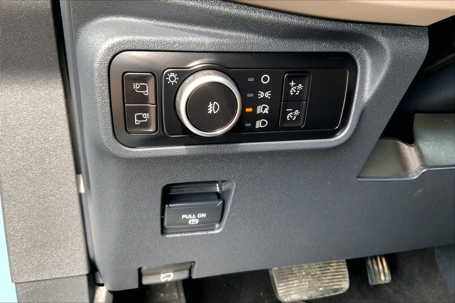 Used 2023 Ford Bronco Wildtrak AWD/4WD image 28