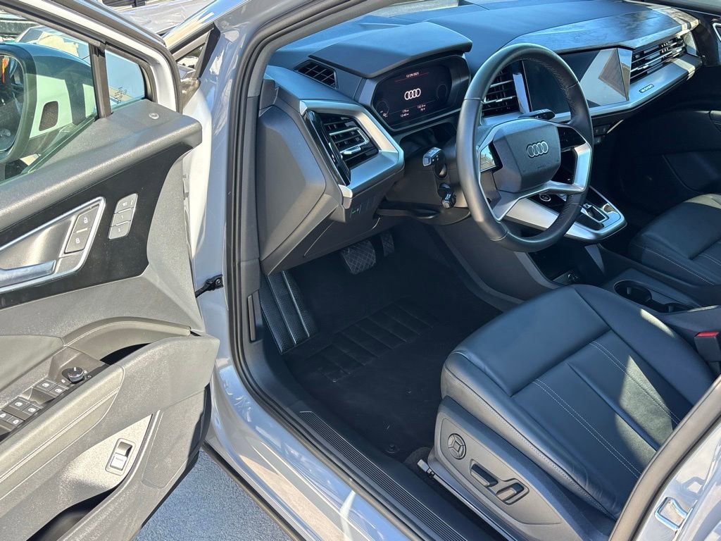 Used 2024 Audi Q4 e-tron Premium Plus w/ Premium Plus image 13