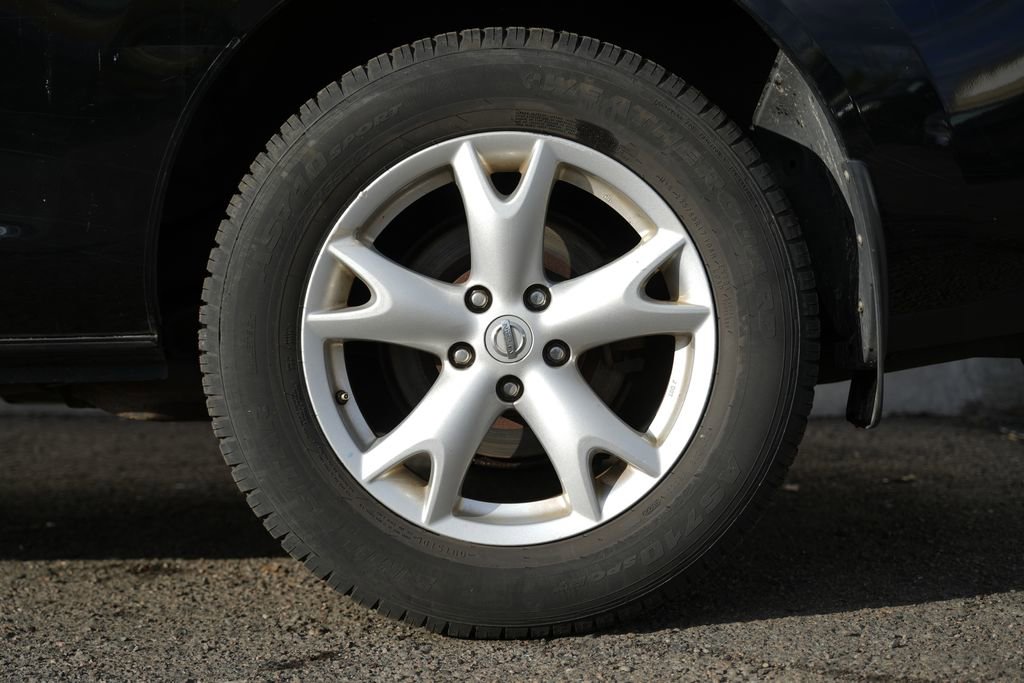 Used 2008 Nissan Rogue SL w/ Premium Pkg image 13