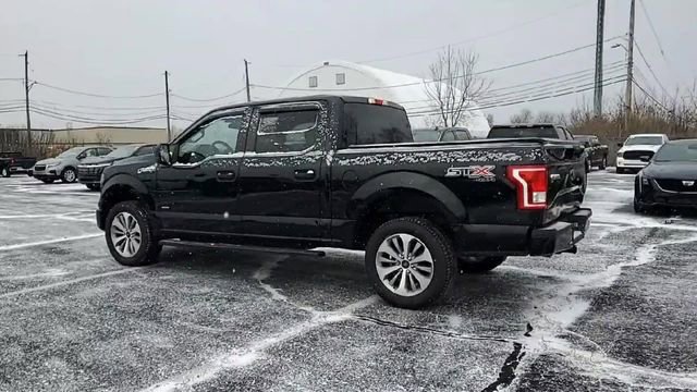 Used 2017 Ford F150 XL w/ Equipment Group 101A Mid image 6