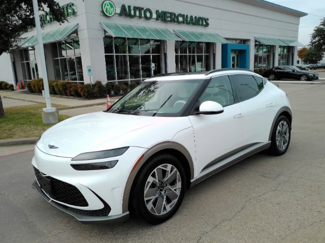 Used 2024 Genesis GV60 RWD image 1