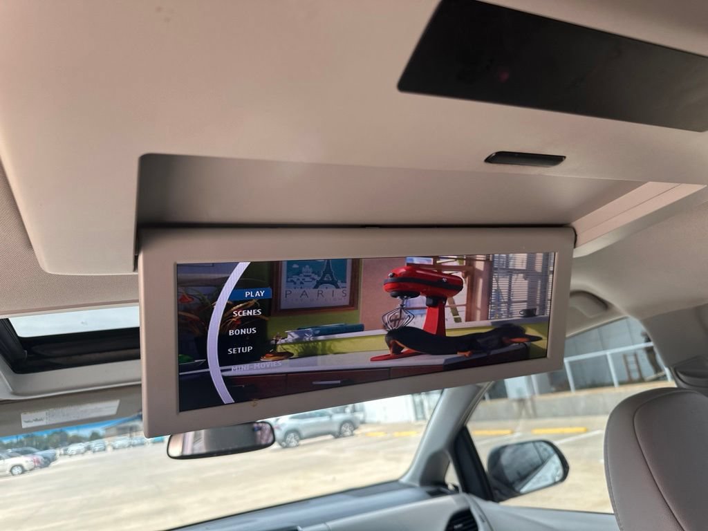 Used 2015 Toyota Sienna XLE Premium FWD image 26