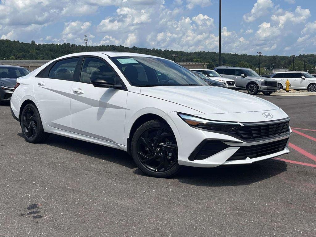 New 2026 Hyundai Elantra SEL Sport FWD image 26