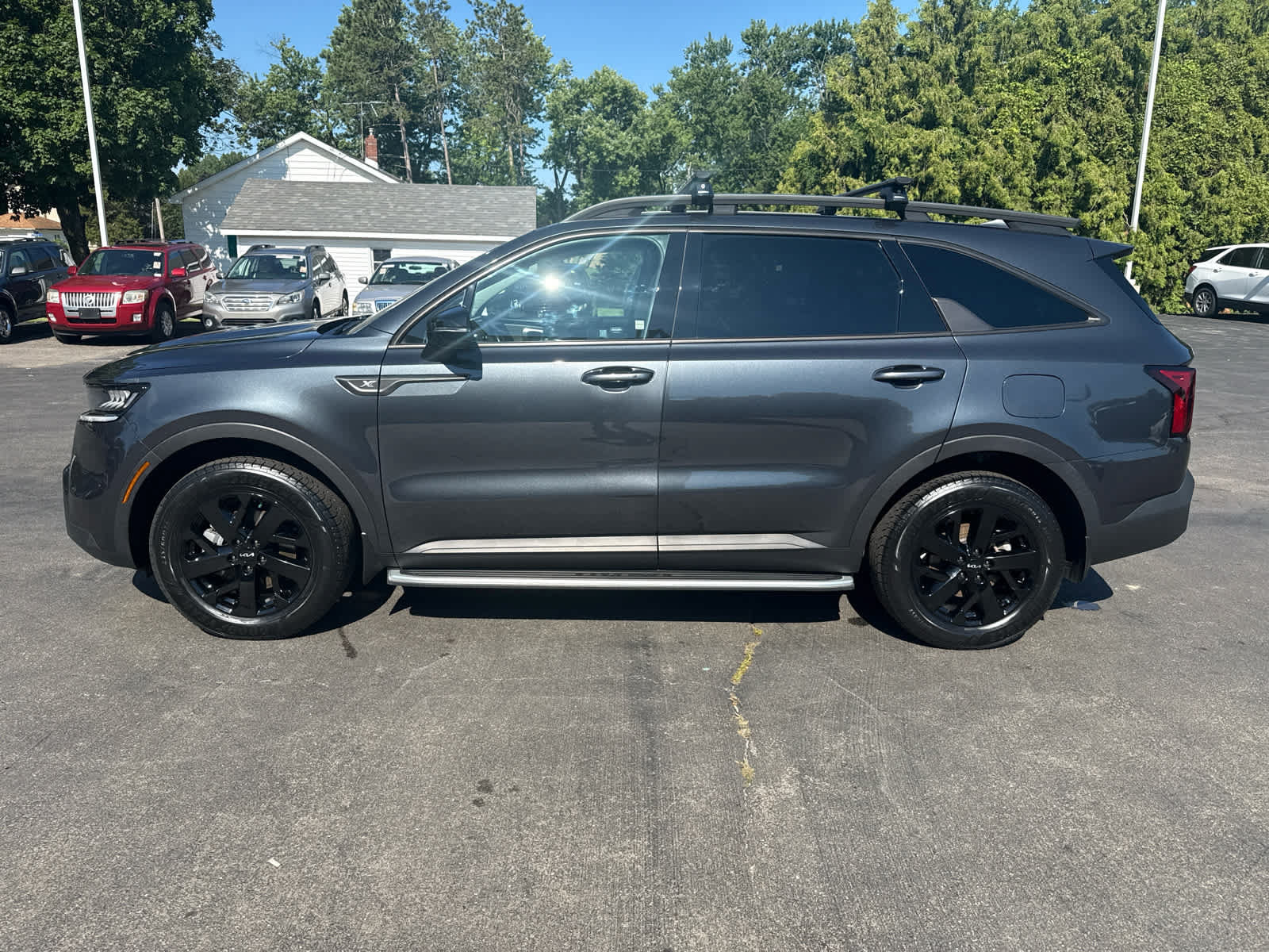 Used 2023 Kia Sorento S w/ Panoramic Sunroof Package AWD/4WD image 6