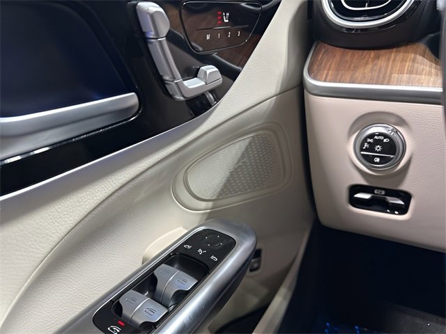 Used 2025 Mercedes-Benz C 300 C 300 image 16