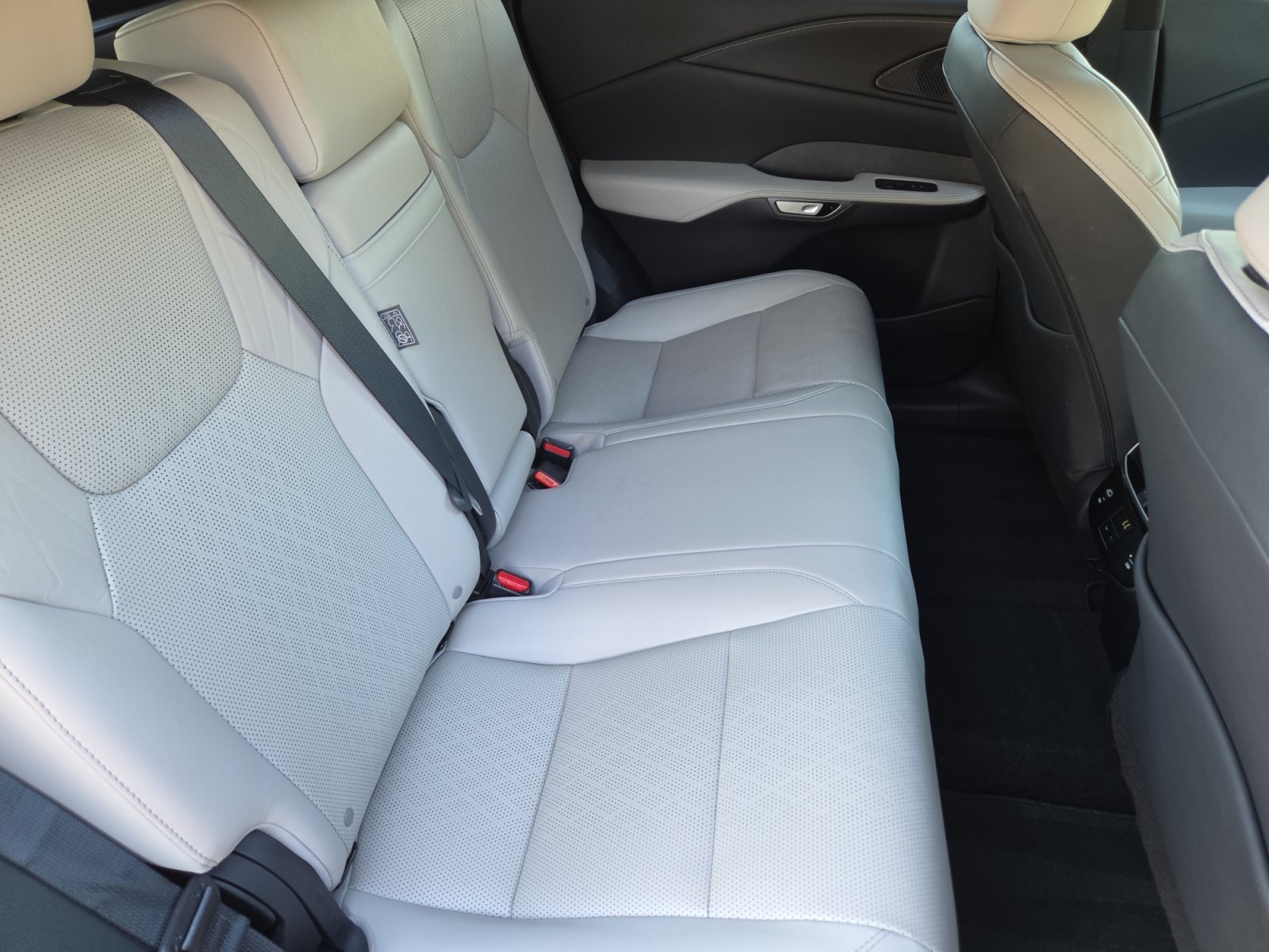 Certified 2024 Lexus RX 350 Premium Plus w/ Convenience Package FWD image 18