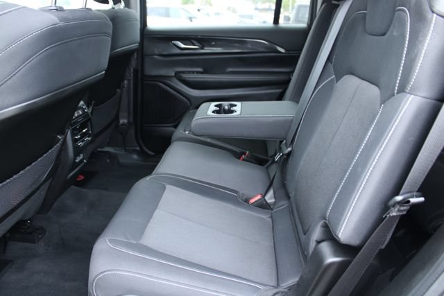 Used 2023 Jeep Grand Cherokee L Laredo w/ Luxury Tech Group I RWD image 40