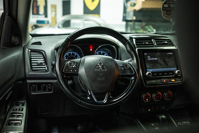 Used 2021 Mitsubishi Outlander Sport LE image 15