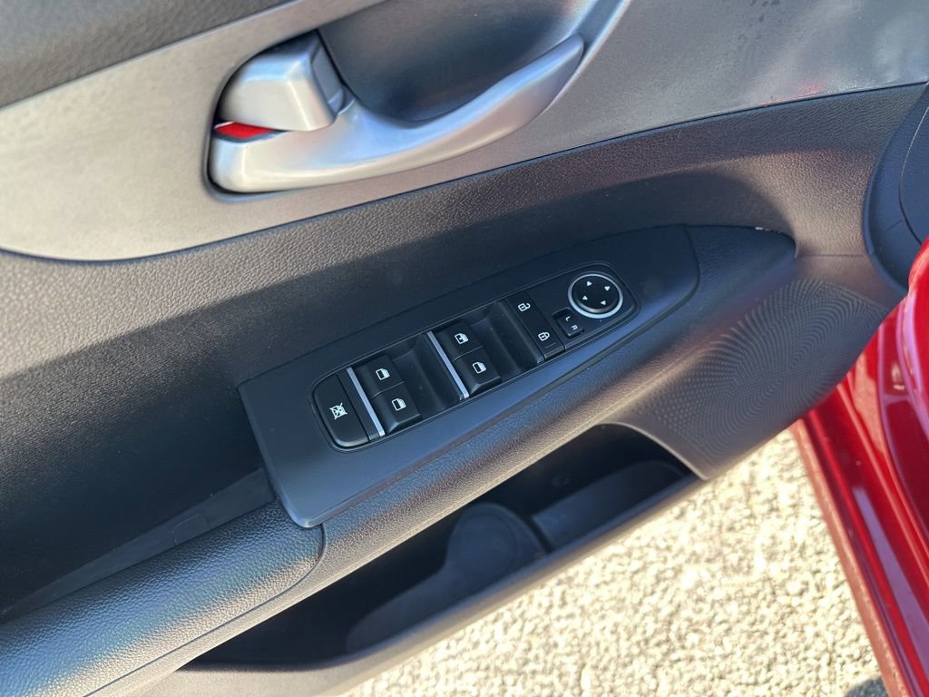 Used 2019 Kia Forte LXS image 13