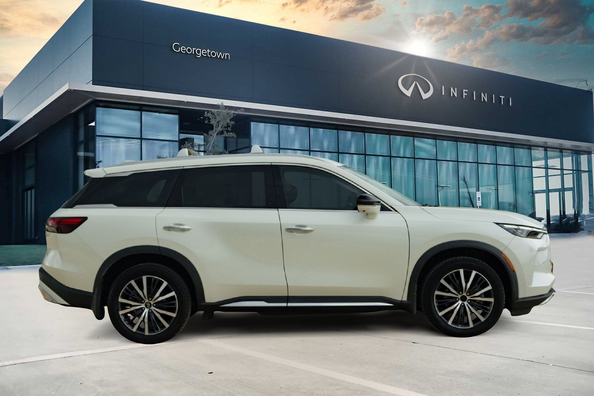 Certified 2022 INFINITI QX60 Sensory w/ Cargo Package FWD image 5
