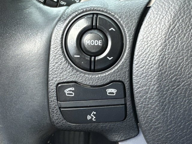 Used 2014 Lexus IS 250 w/ Premium Package RWD image 27