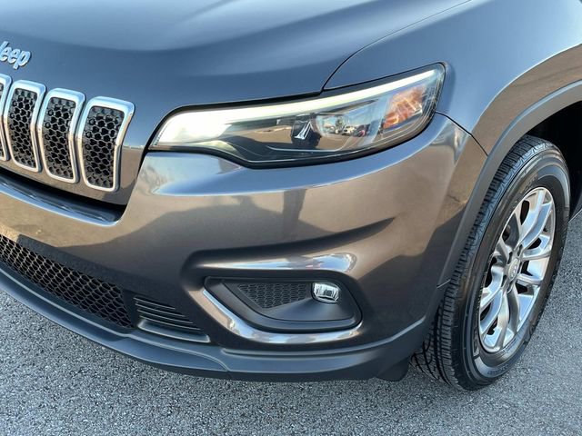 Used 2020 Jeep Cherokee Latitude Plus image 10