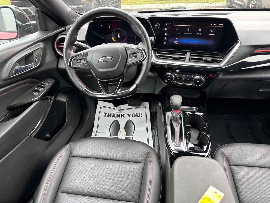 Used 2024 Chevrolet Trax RS w/ Driver Confidence Package FWD image 17