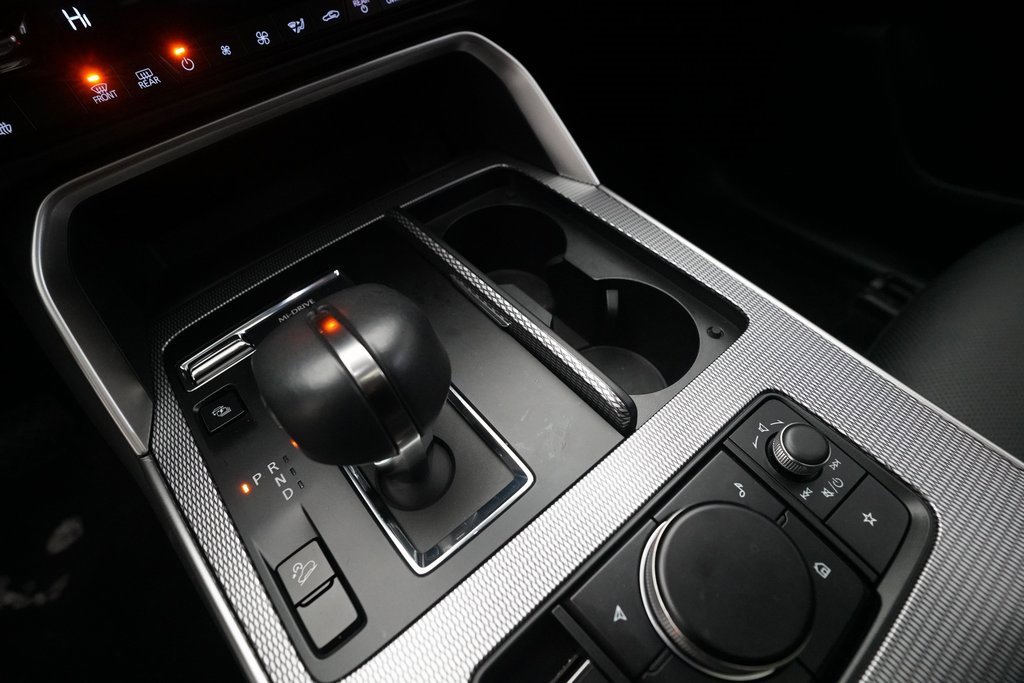 Certified 2025 MAZDA CX-70 Plug-In Hybrid w/ Premium Pkg image 17