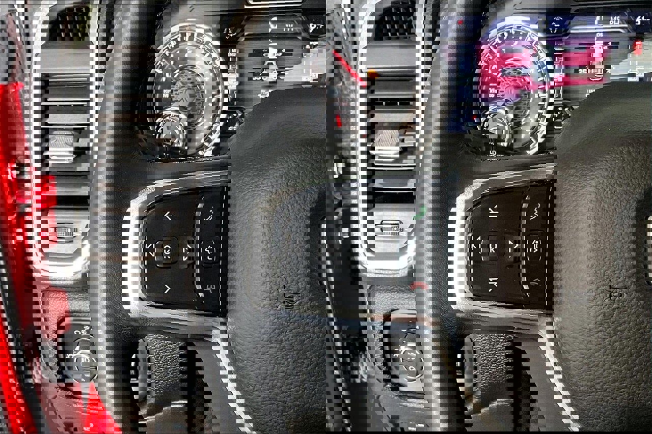 Used 2019 RAM 1500 Laramie w/ Sport Appearance Package image 21