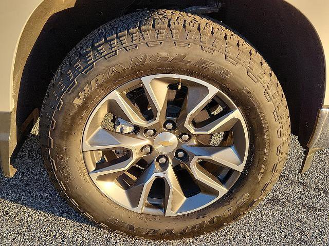 Certified 2024 Chevrolet Silverado 1500 LT image 8