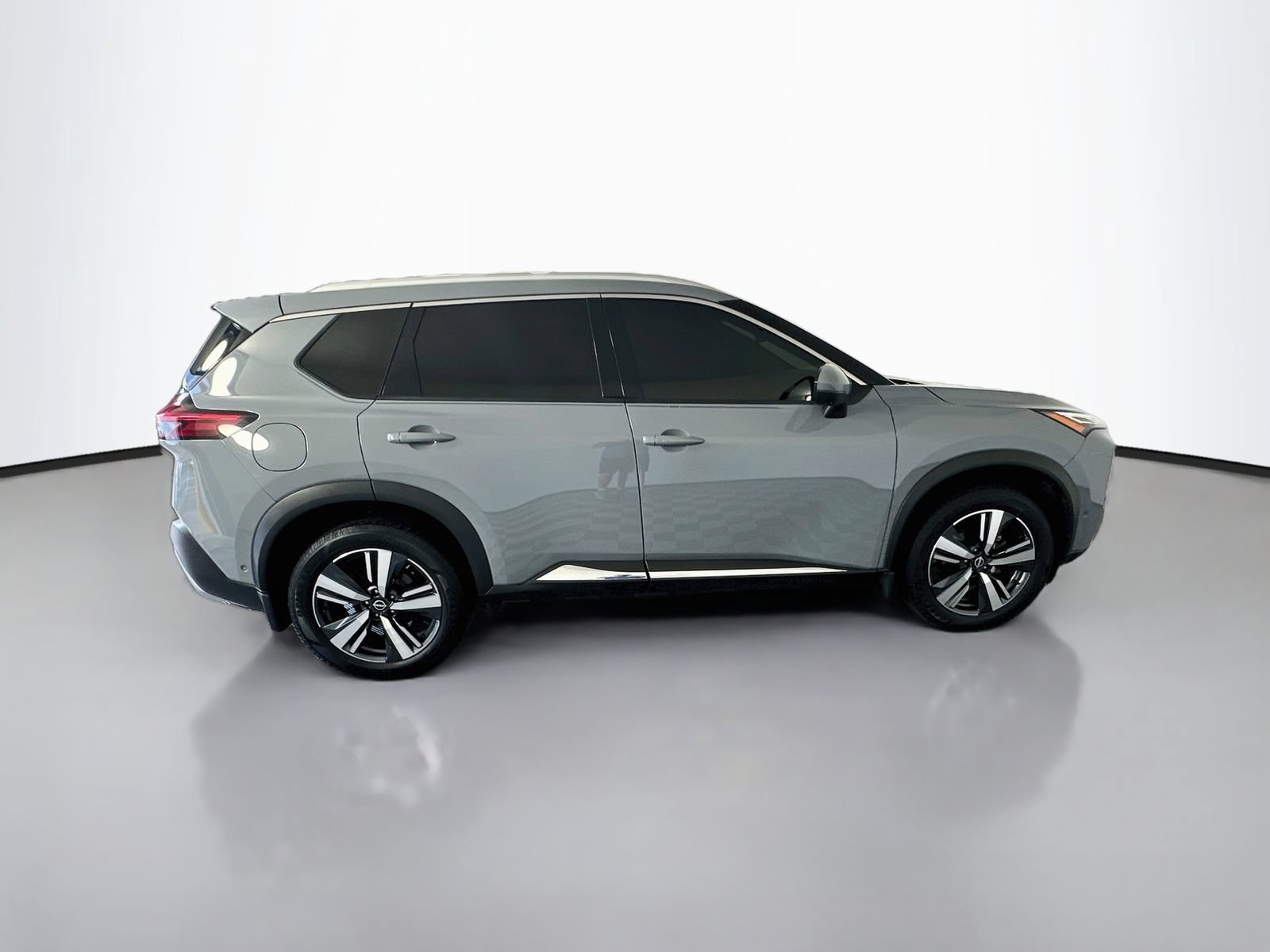 Used 2023 Nissan Rogue Platinum w/ Platinum Premium Package AWD/4WD image 8