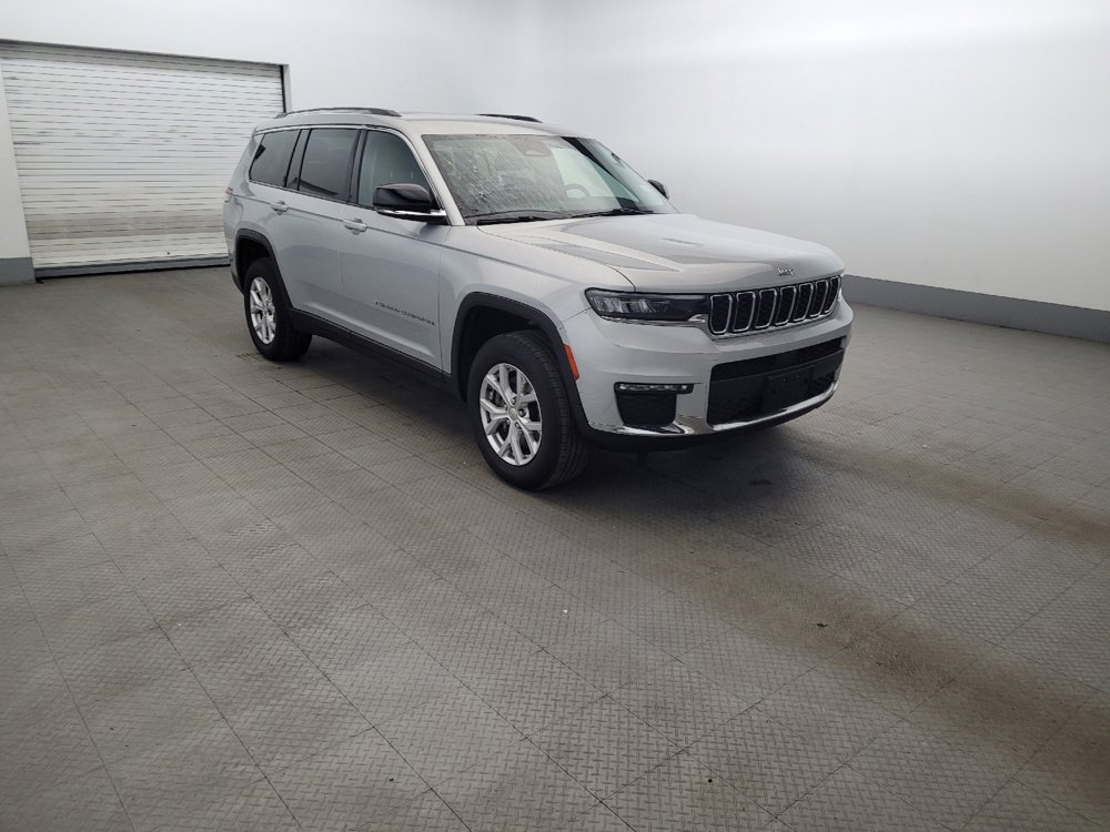 Used 2023 Jeep Grand Cherokee L Limited AWD/4WD image 13