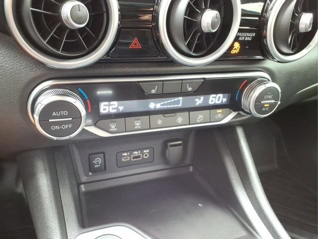 Used 2024 Nissan Sentra SR FWD image 26