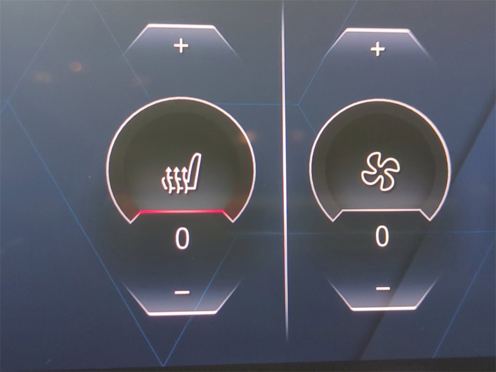 Used 2023 BMW M2 w/ Lighting Package image 23