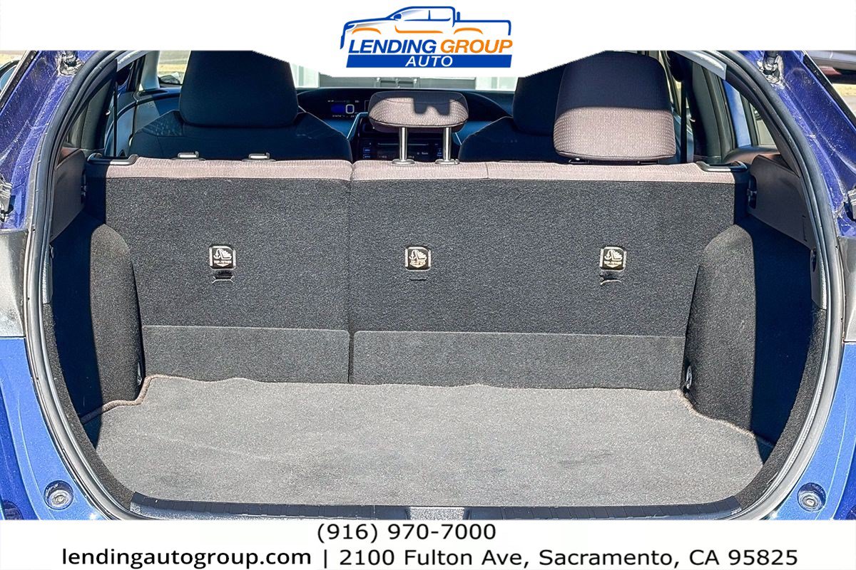 Used 2017 Toyota Prius Two w/ Prius Two Safety Plus Package FWD image 24