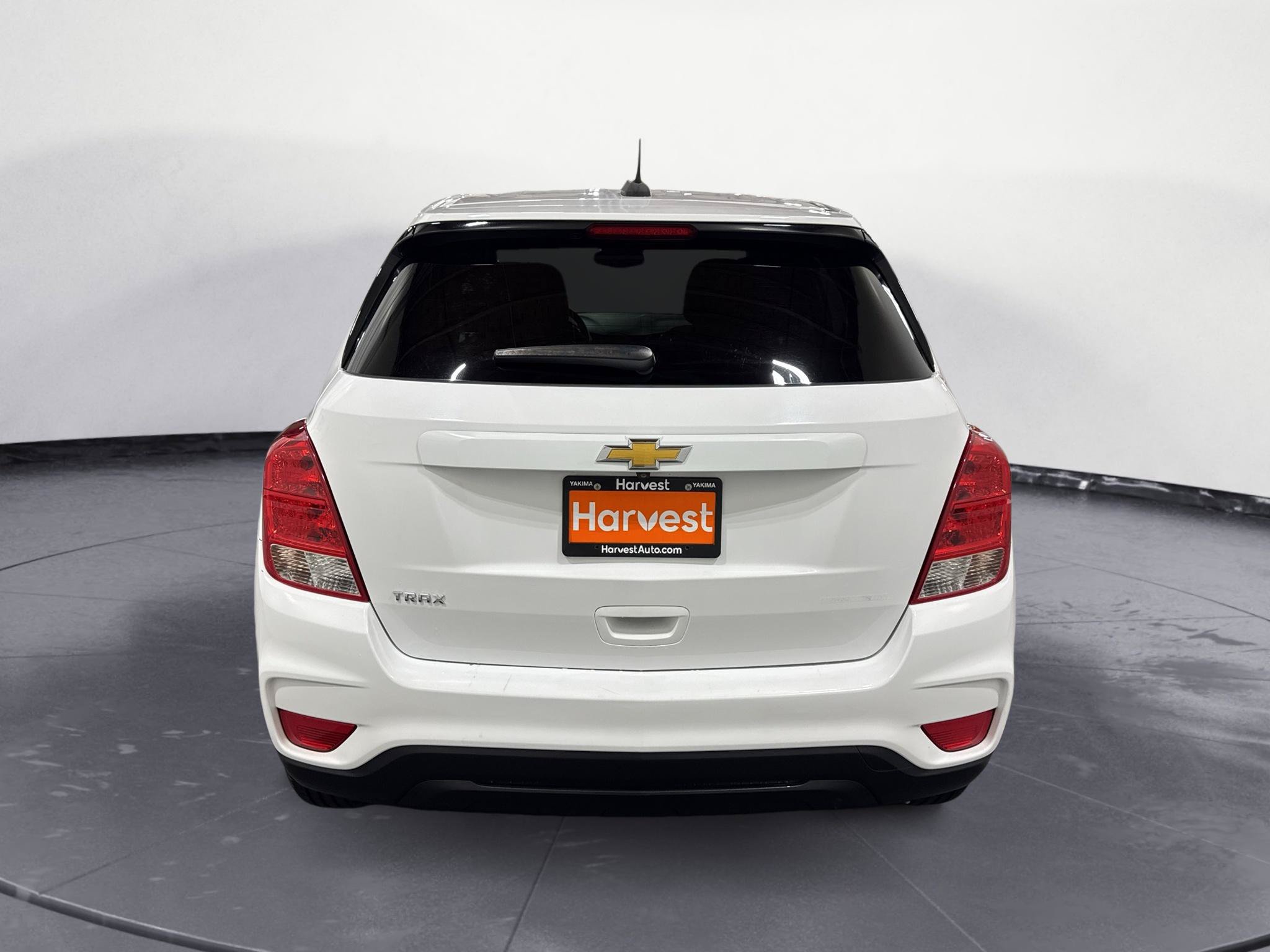 Certified 2020 Chevrolet Trax LS w/ Tint and Cruise Package FWD image 8