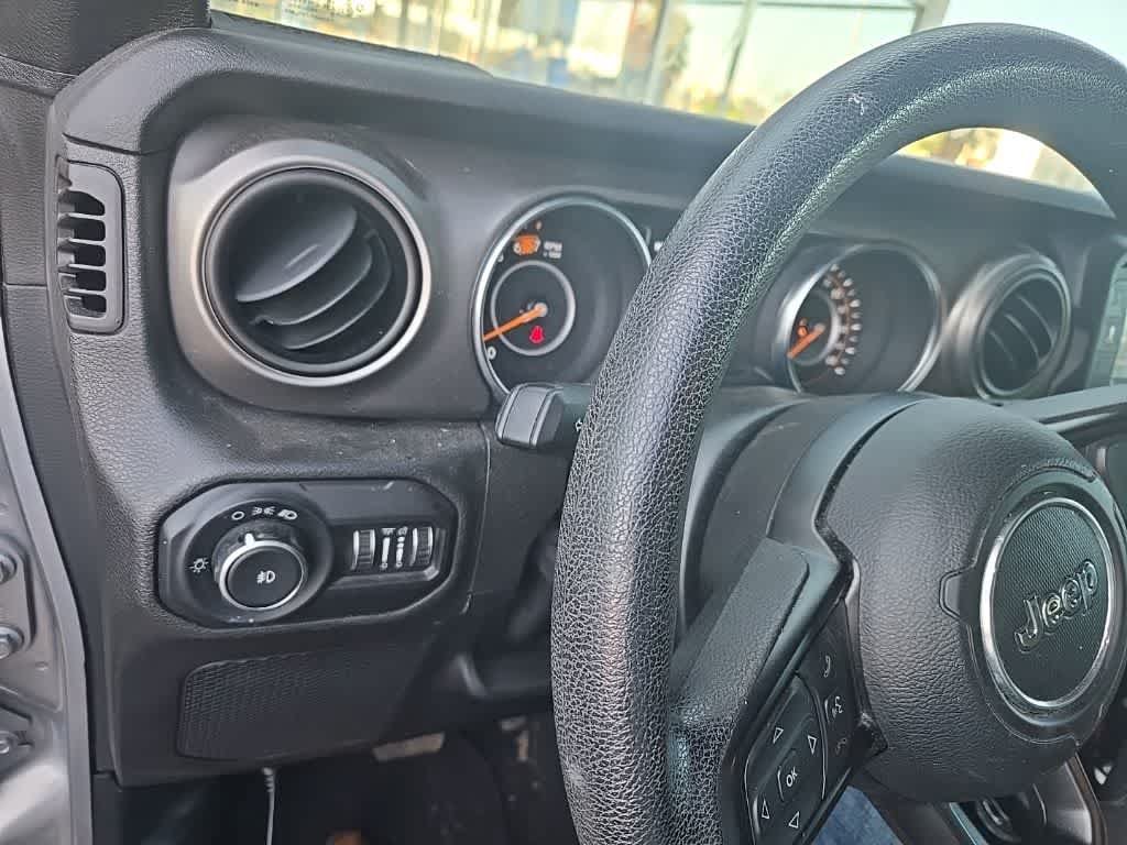 Used 2020 Jeep Wrangler Unlimited Sport AWD/4WD image 13