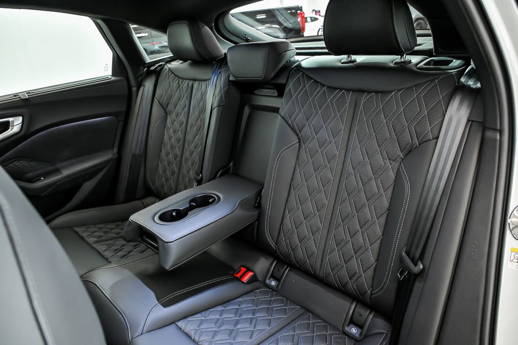 Used 2025 Audi S5 Premium Plus w/ Premium Plus Package image 14