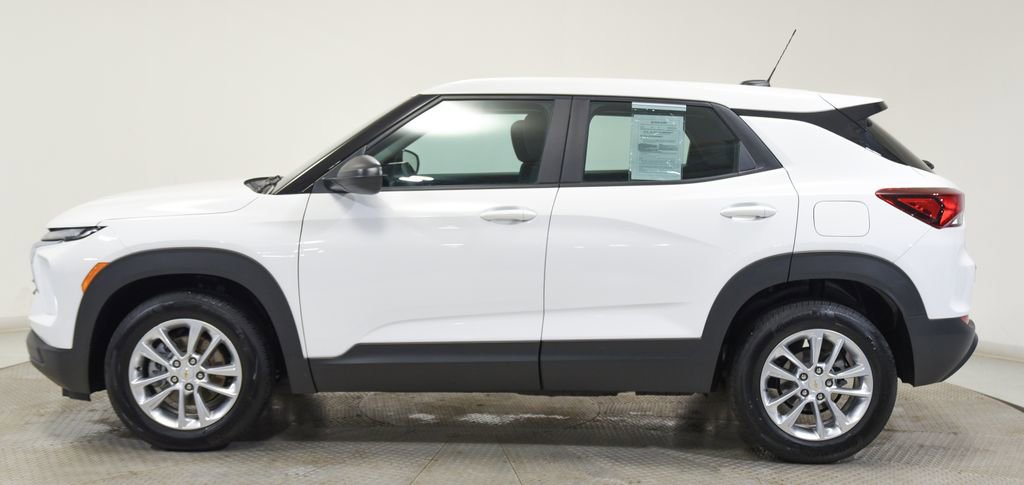 Used 2025 Chevrolet TrailBlazer LS image 8